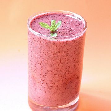 Smoothie de bagas selvagens